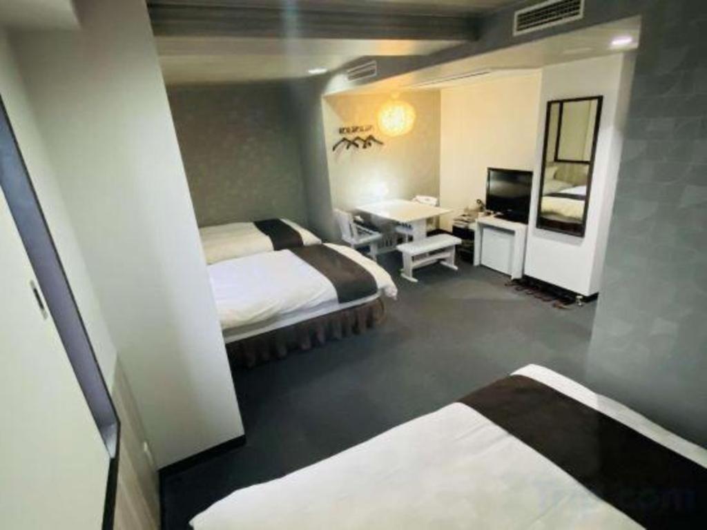 Miyakonojo Sun Plaza Hotel Buitenkant foto